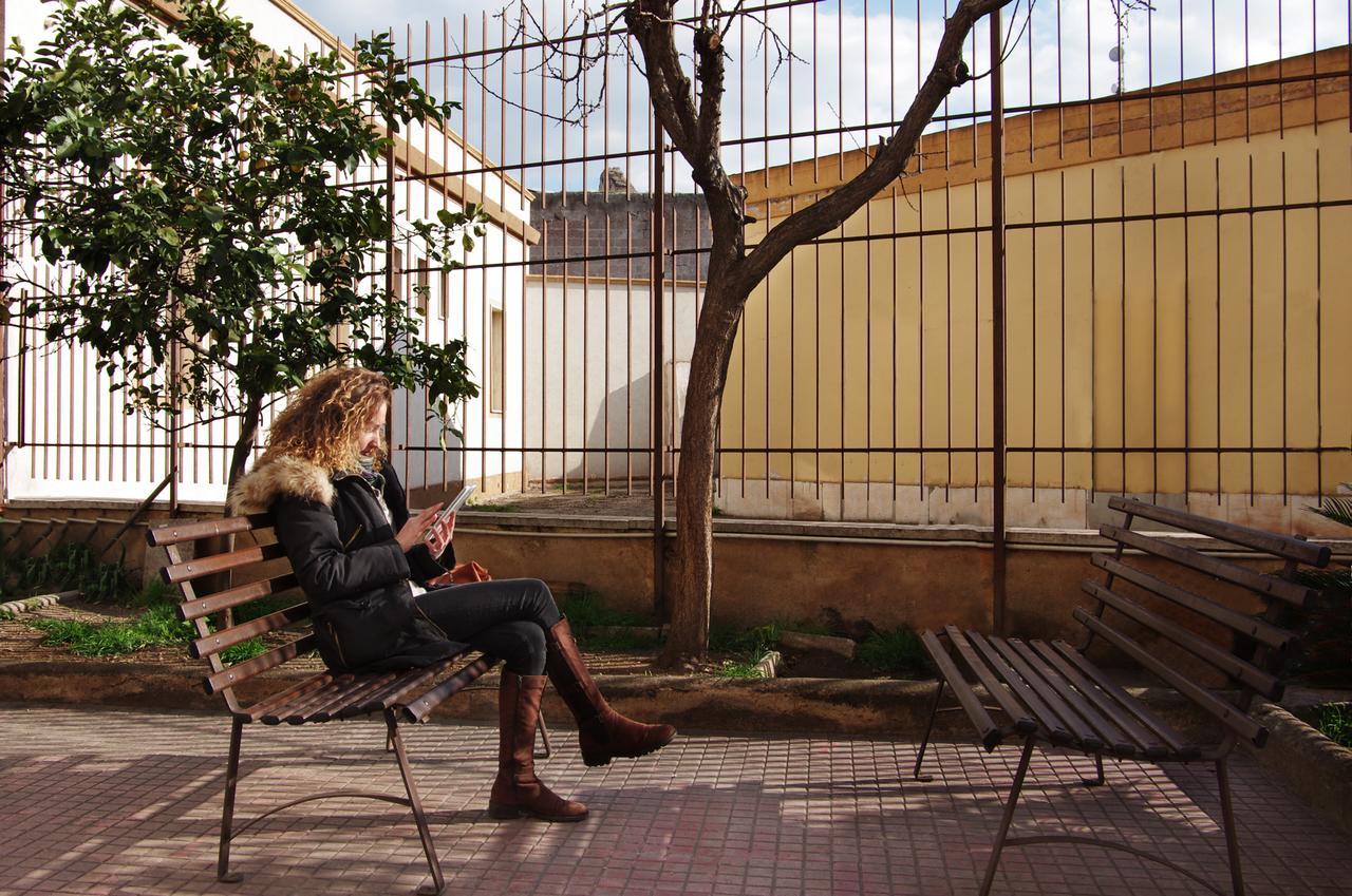 B&B Stazione37 Taranto Exterior photo